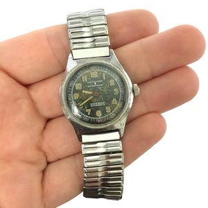 Vintage 1940s Defender Watch WWII Era Rare